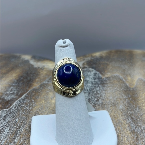 Elegant Gold Plated and Blue Gemstone Ring size 6 - Picture 1 of 12
